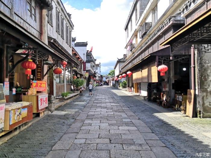 逃出郊外露营地